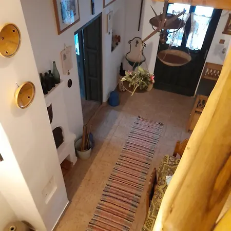 Vila Kemences Vendeghaz Kovagoszolos